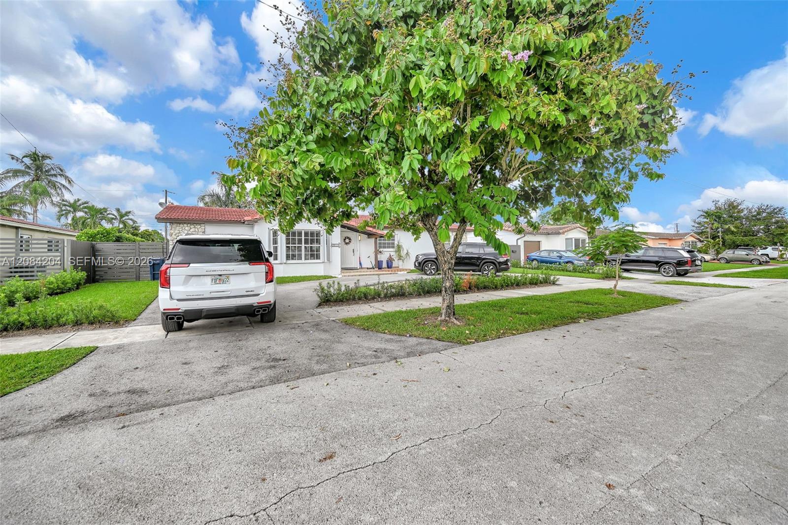 2211 SW 98th Place