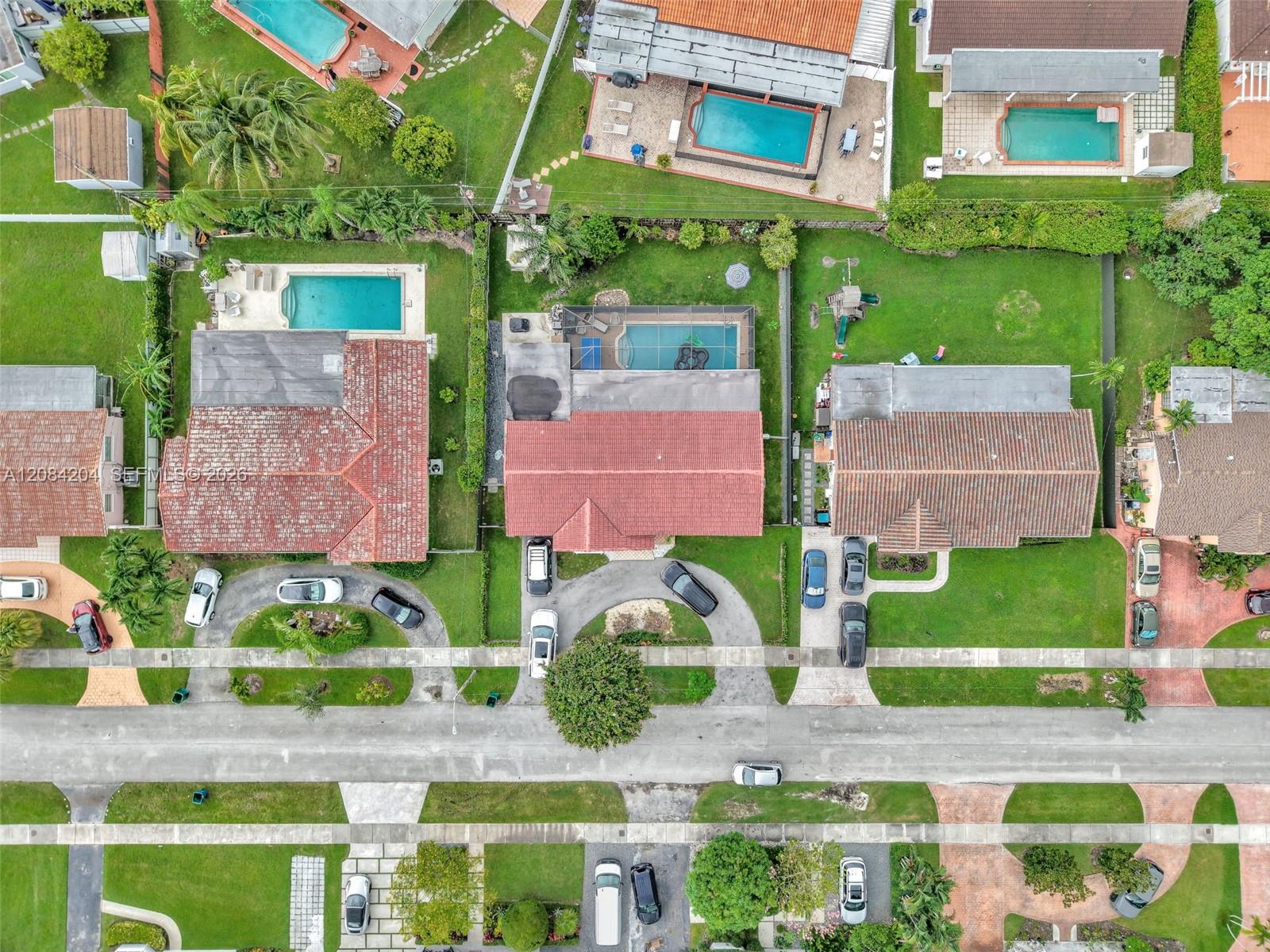2211 SW 98th Place
