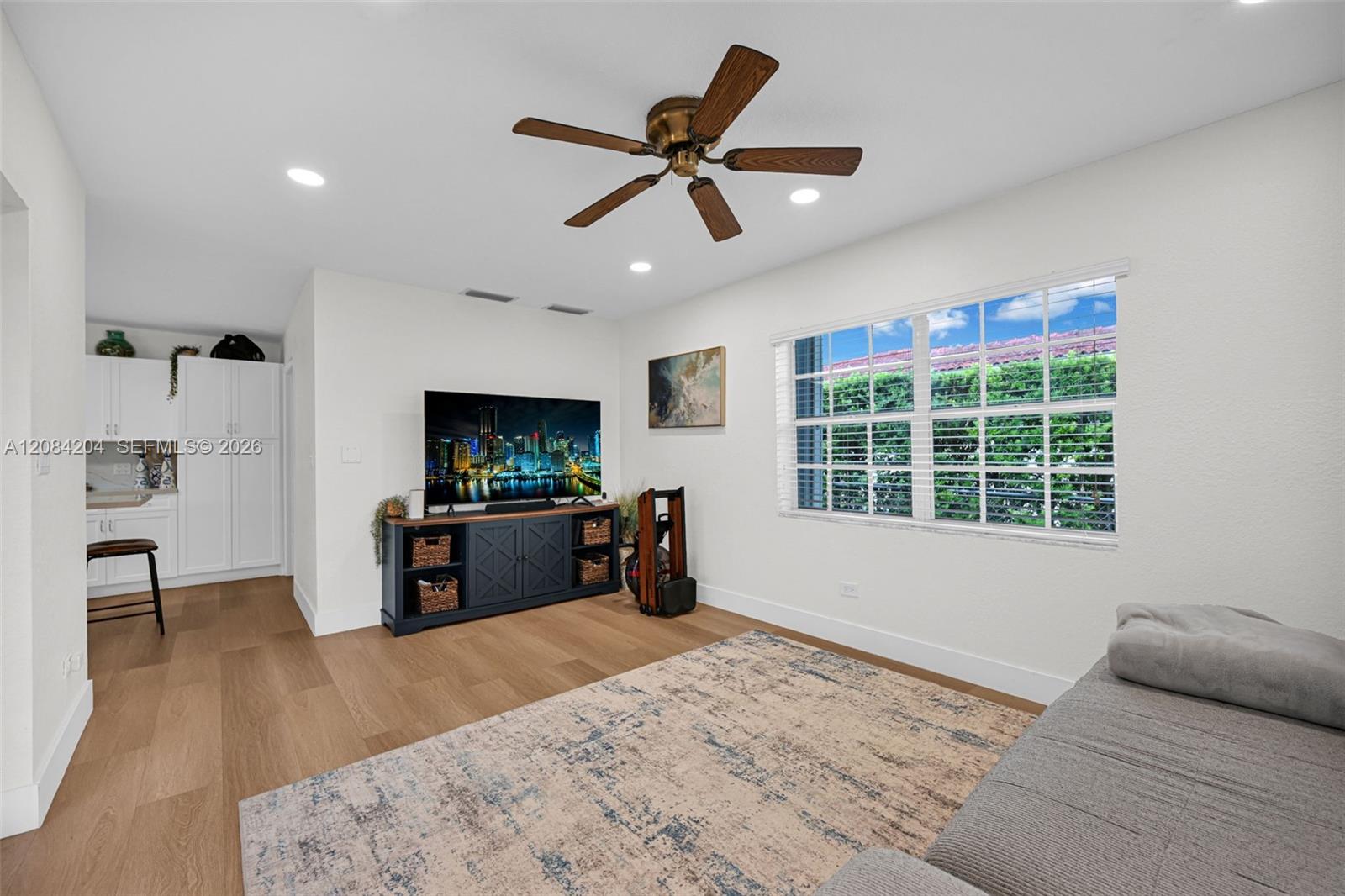 2211 SW 98th Place