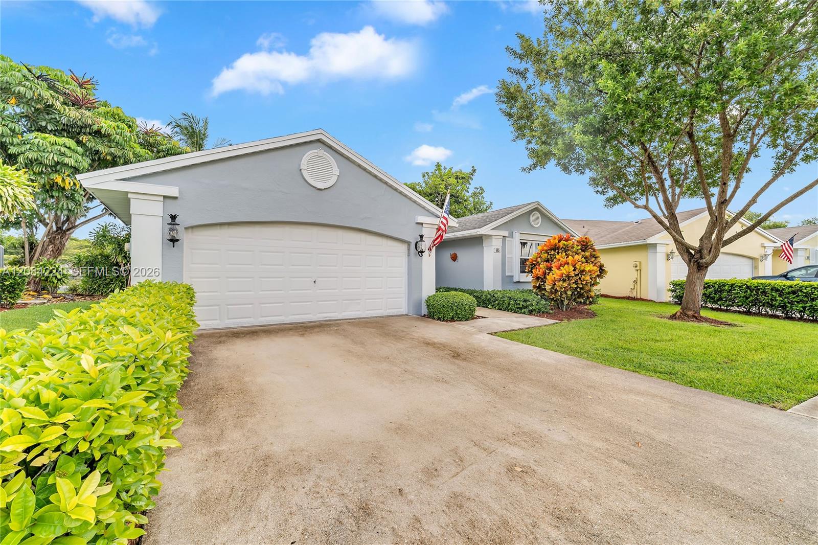 685 SE 25th Lane