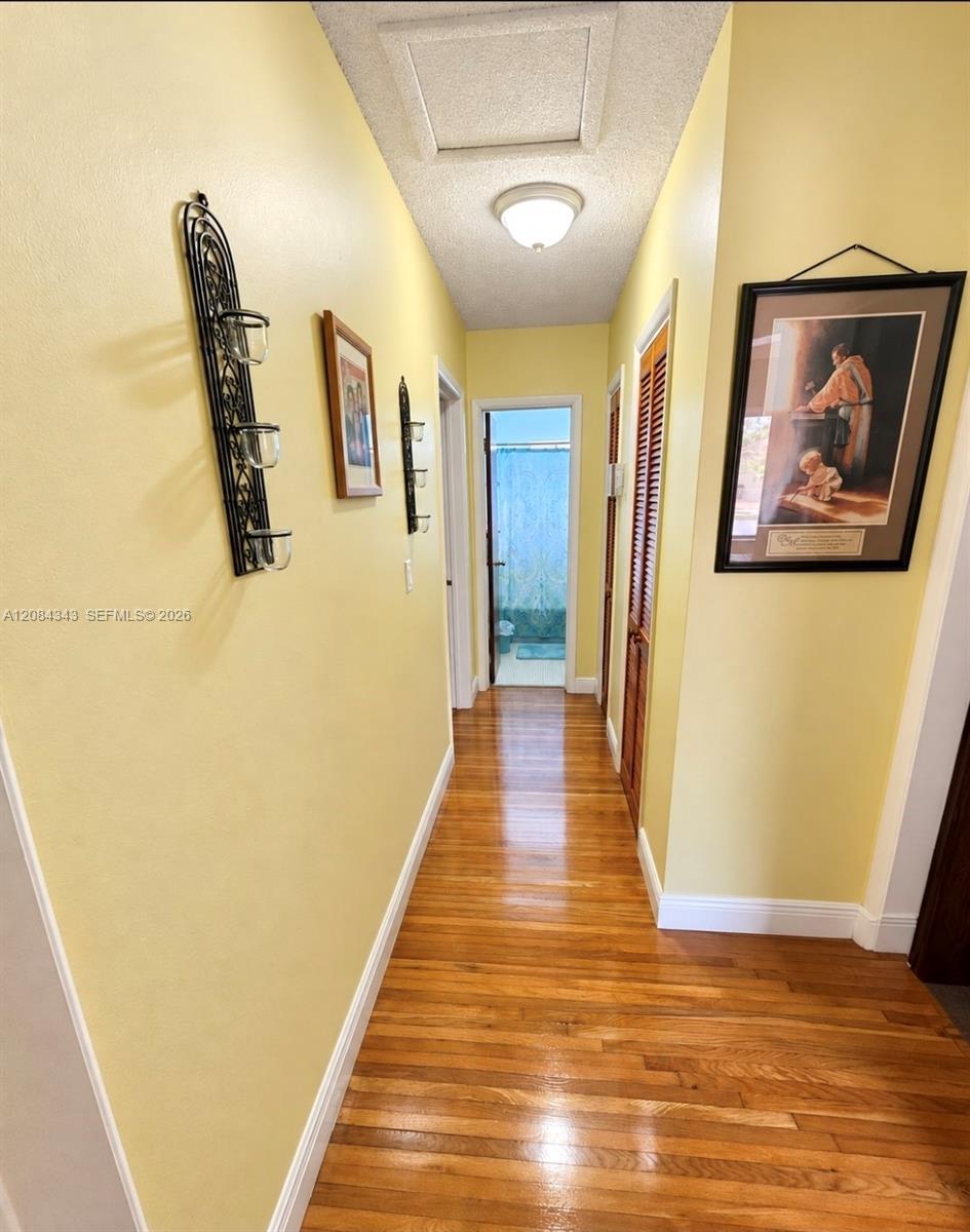 130 E 35th Street