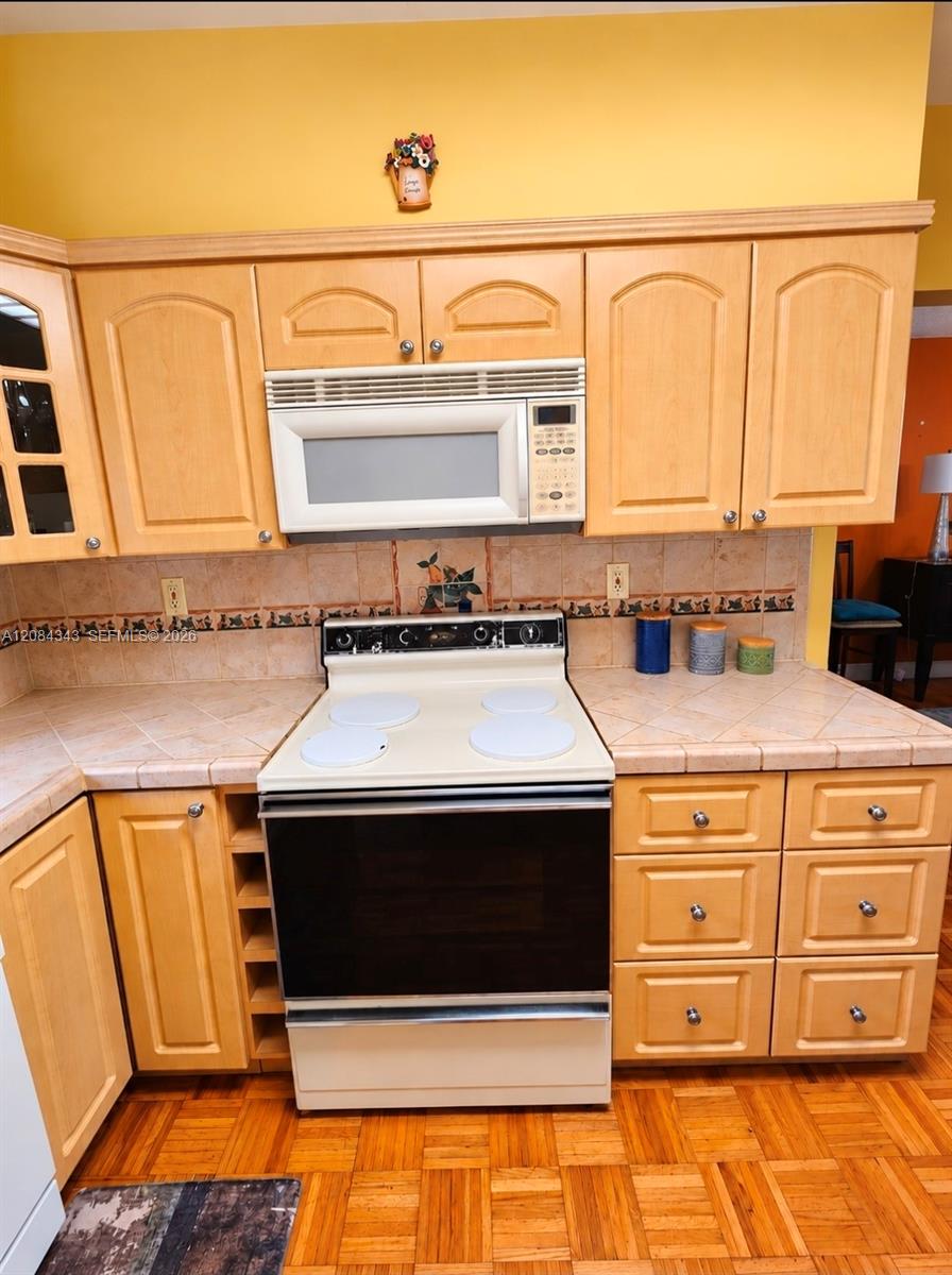 130 E 35th Street