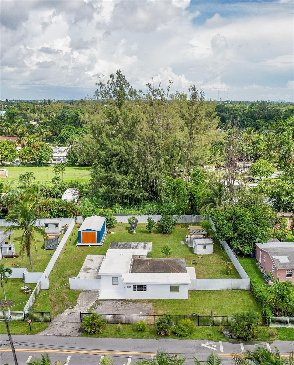 1843 NW 107th Street