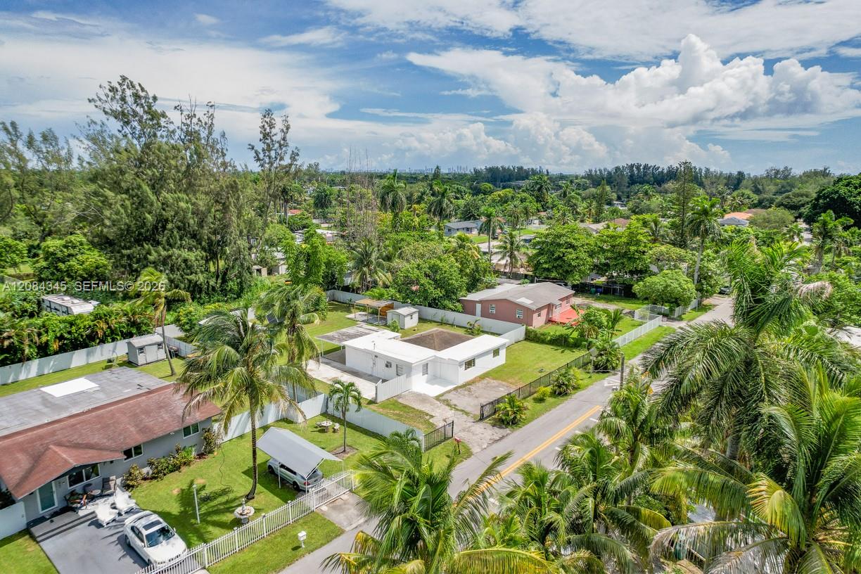1843 NW 107th Street