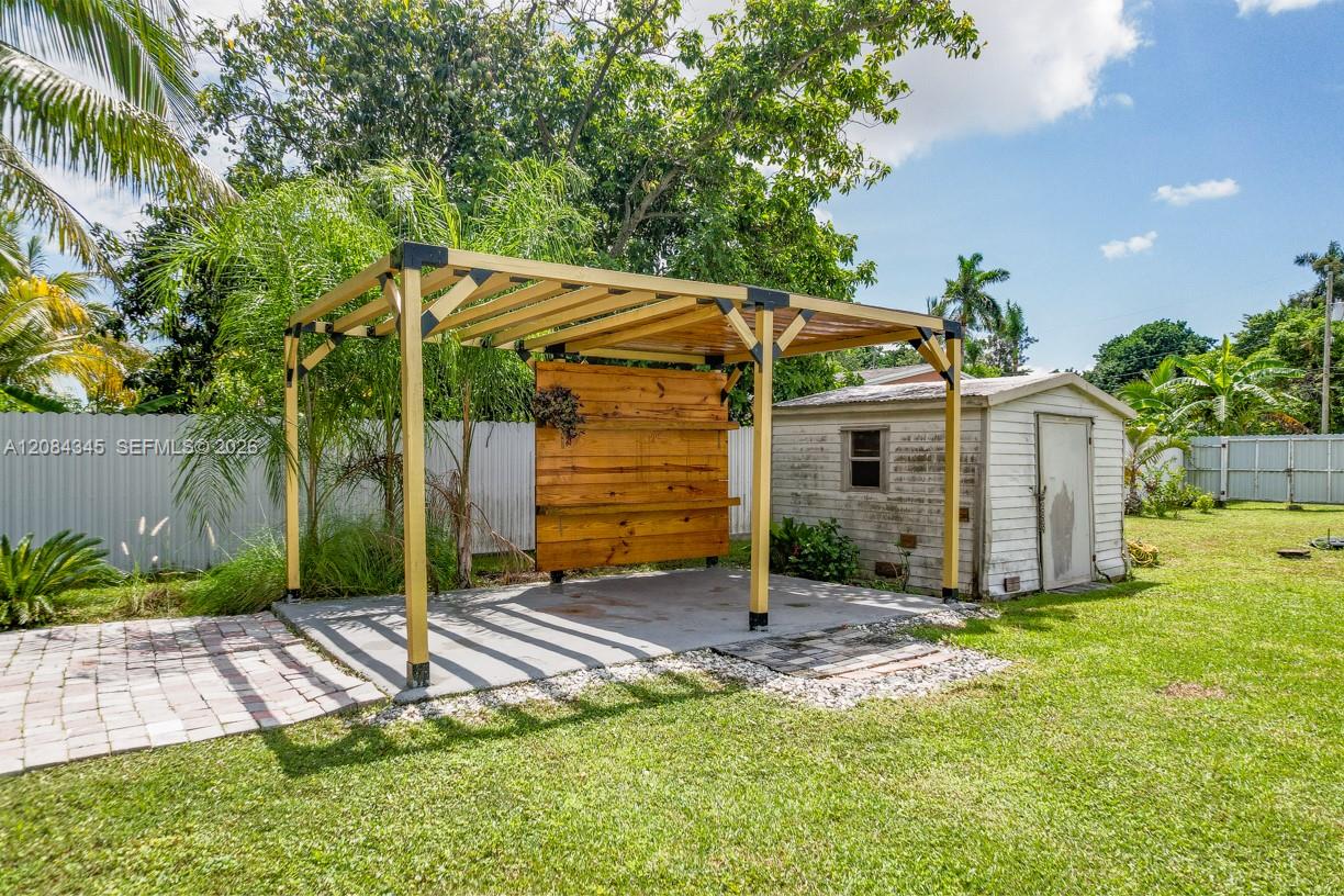 1843 NW 107th Street