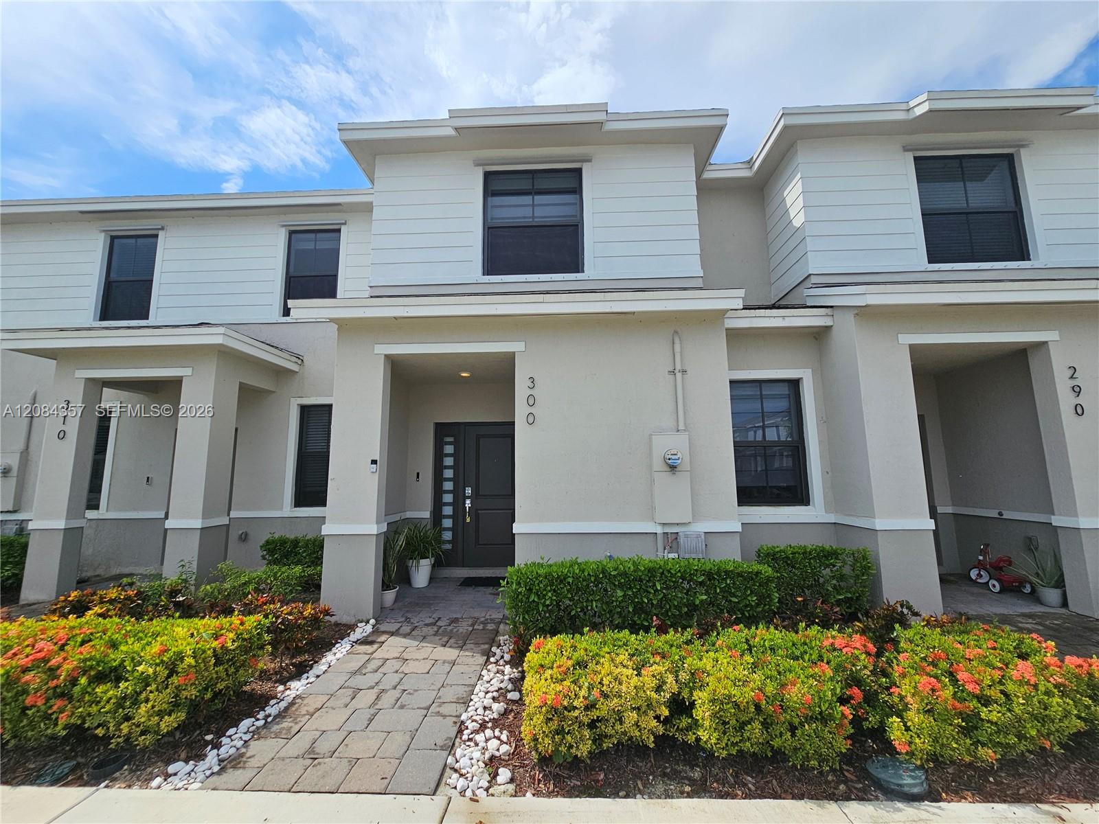 300 NE 12th Street