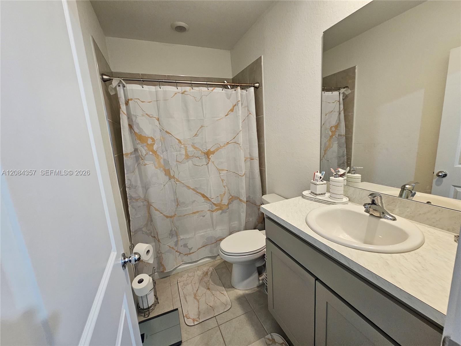 300 NE 12th Street
