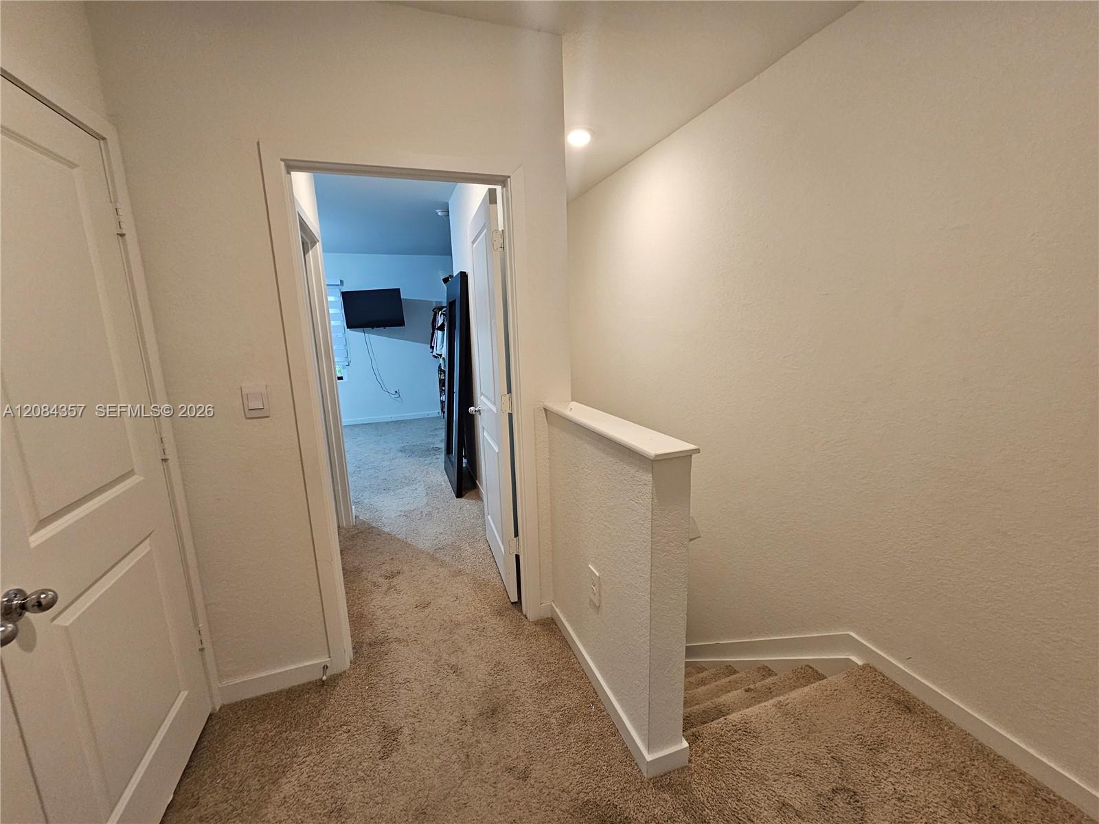 300 NE 12th Street