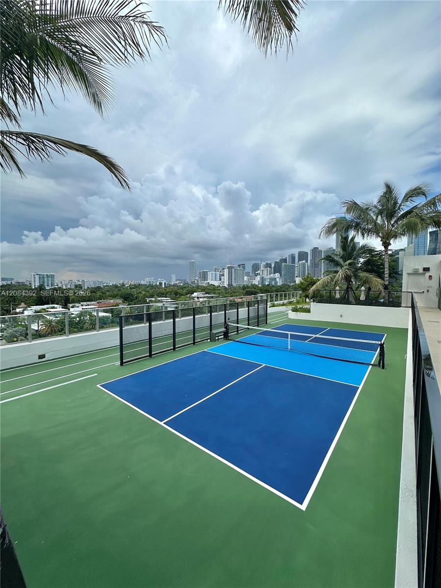 2200 Brickell Avenue