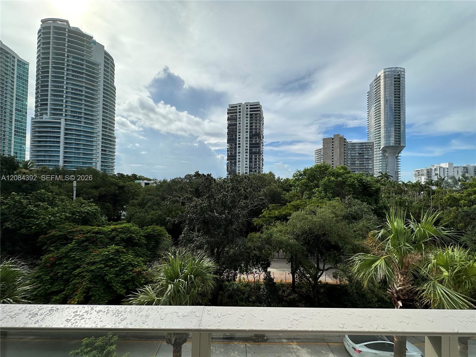 2200 Brickell Avenue