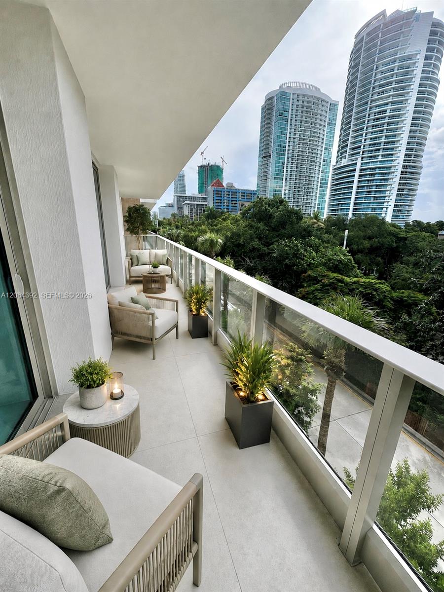 2200 Brickell Avenue