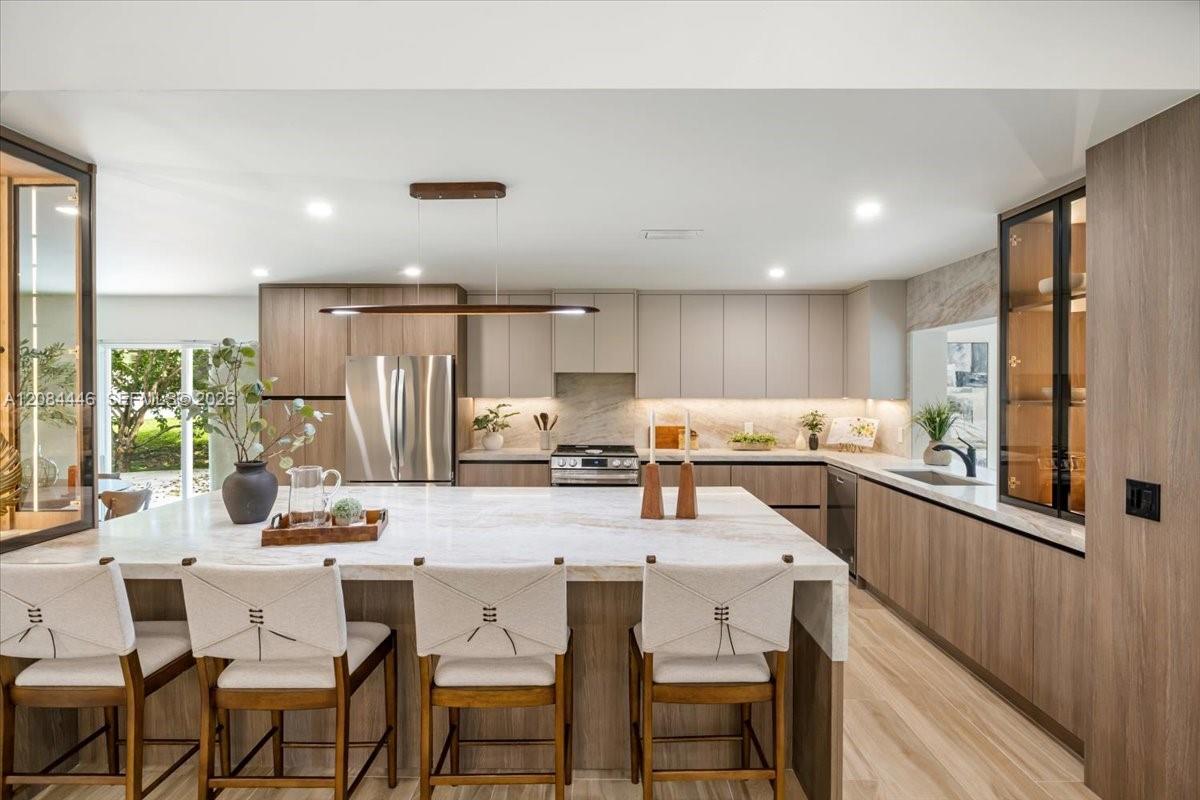 5600 SW 195th Terrace