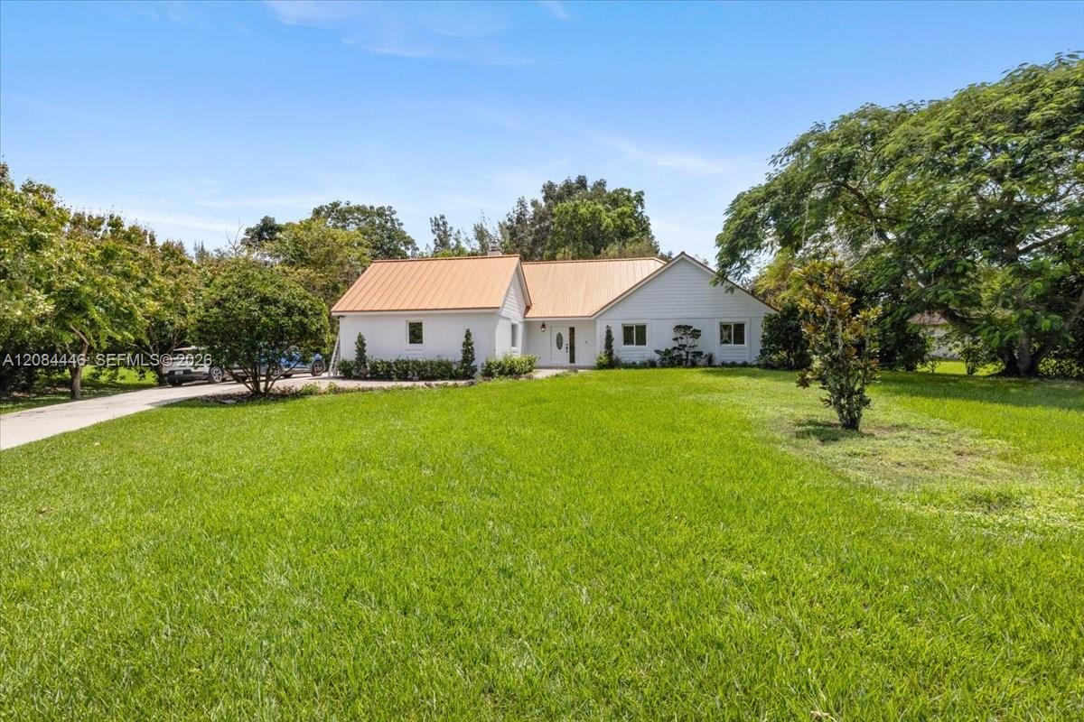 5600 SW 195th Terrace