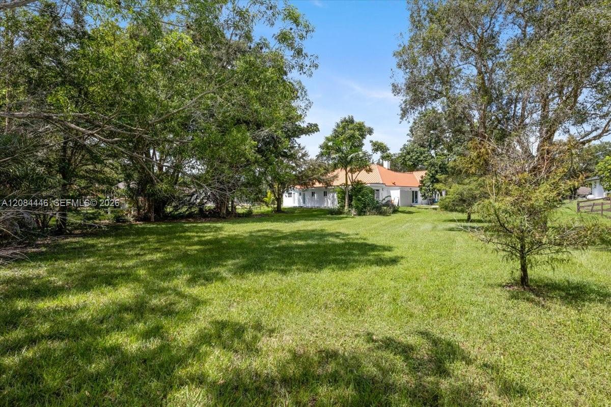 5600 SW 195th Terrace
