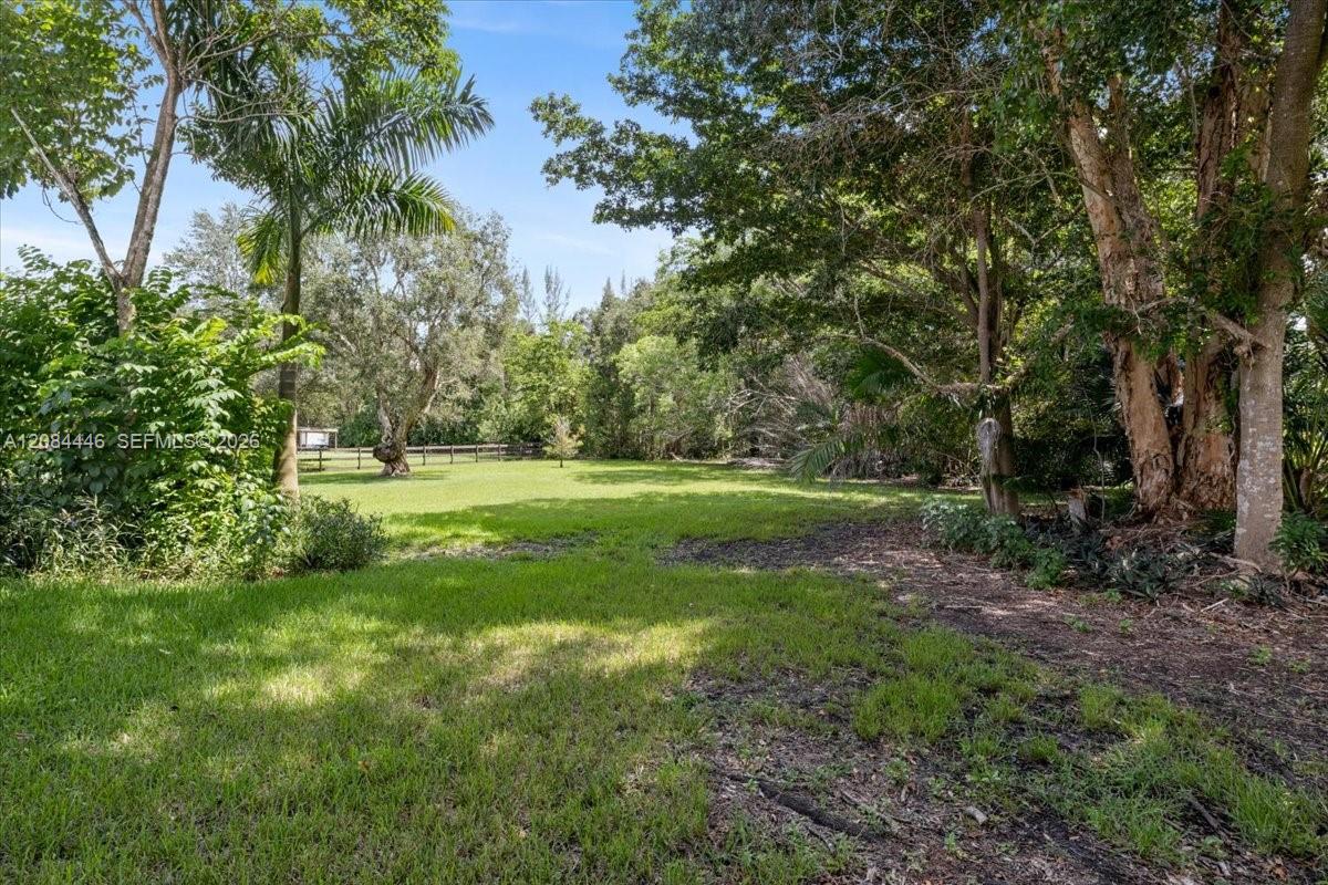 5600 SW 195th Terrace