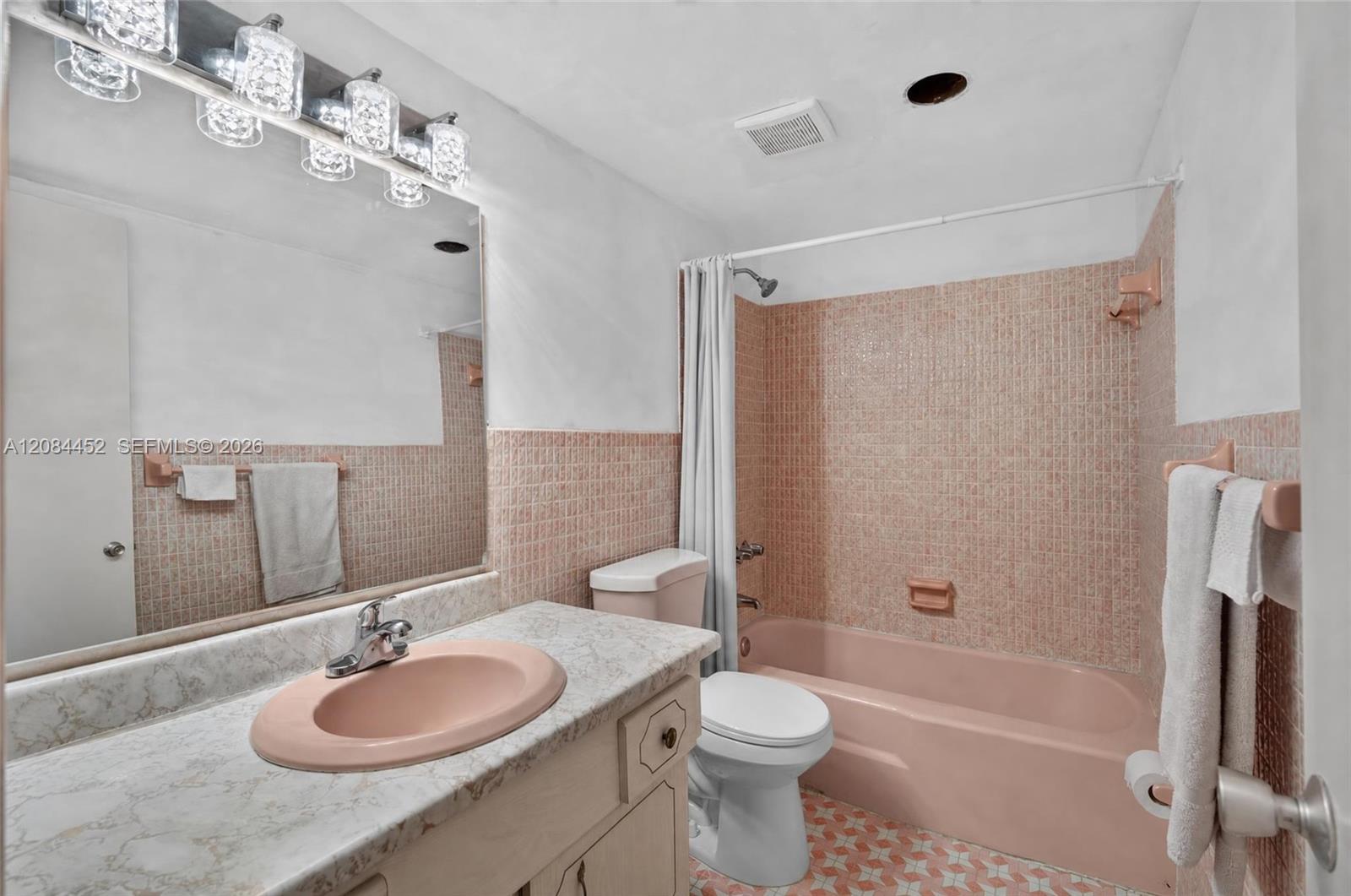 11685 Canal Drive