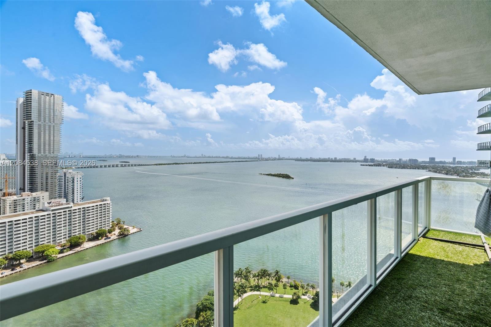 1900 N Bayshore Drive