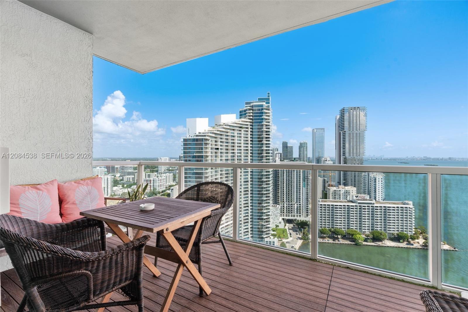 1900 N Bayshore Drive
