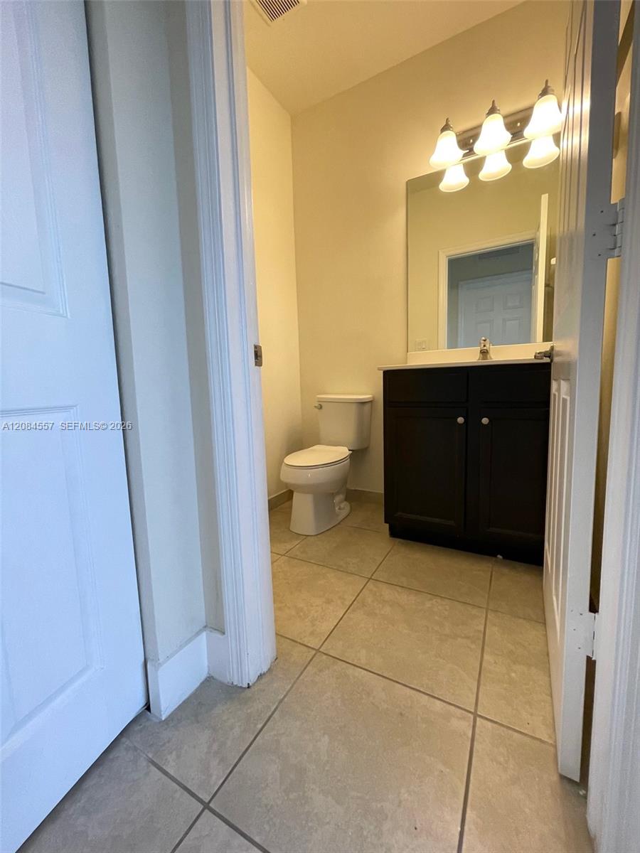 10600 NW 88th Street