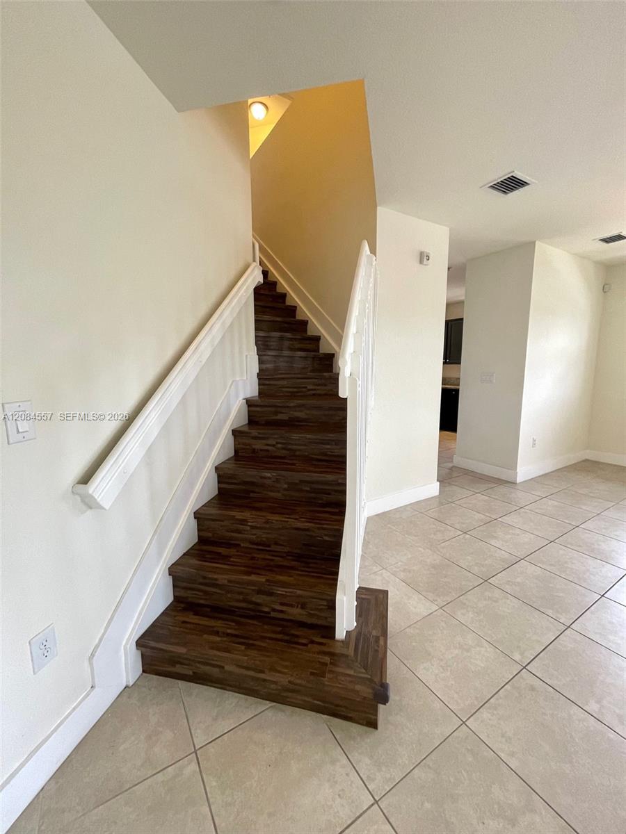 10600 NW 88th Street