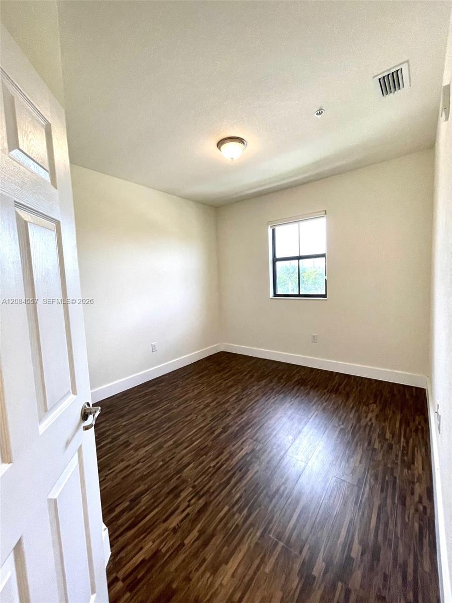 10600 NW 88th Street