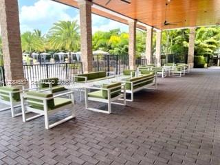 10600 NW 88th Street