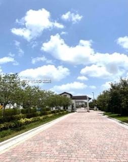 10600 NW 88th Street