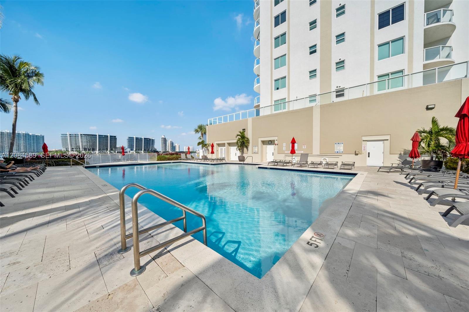18100 N Bay Road