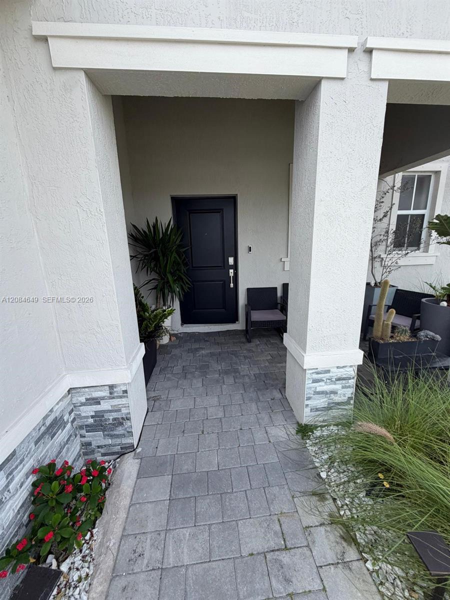 2618 SE 9th Street