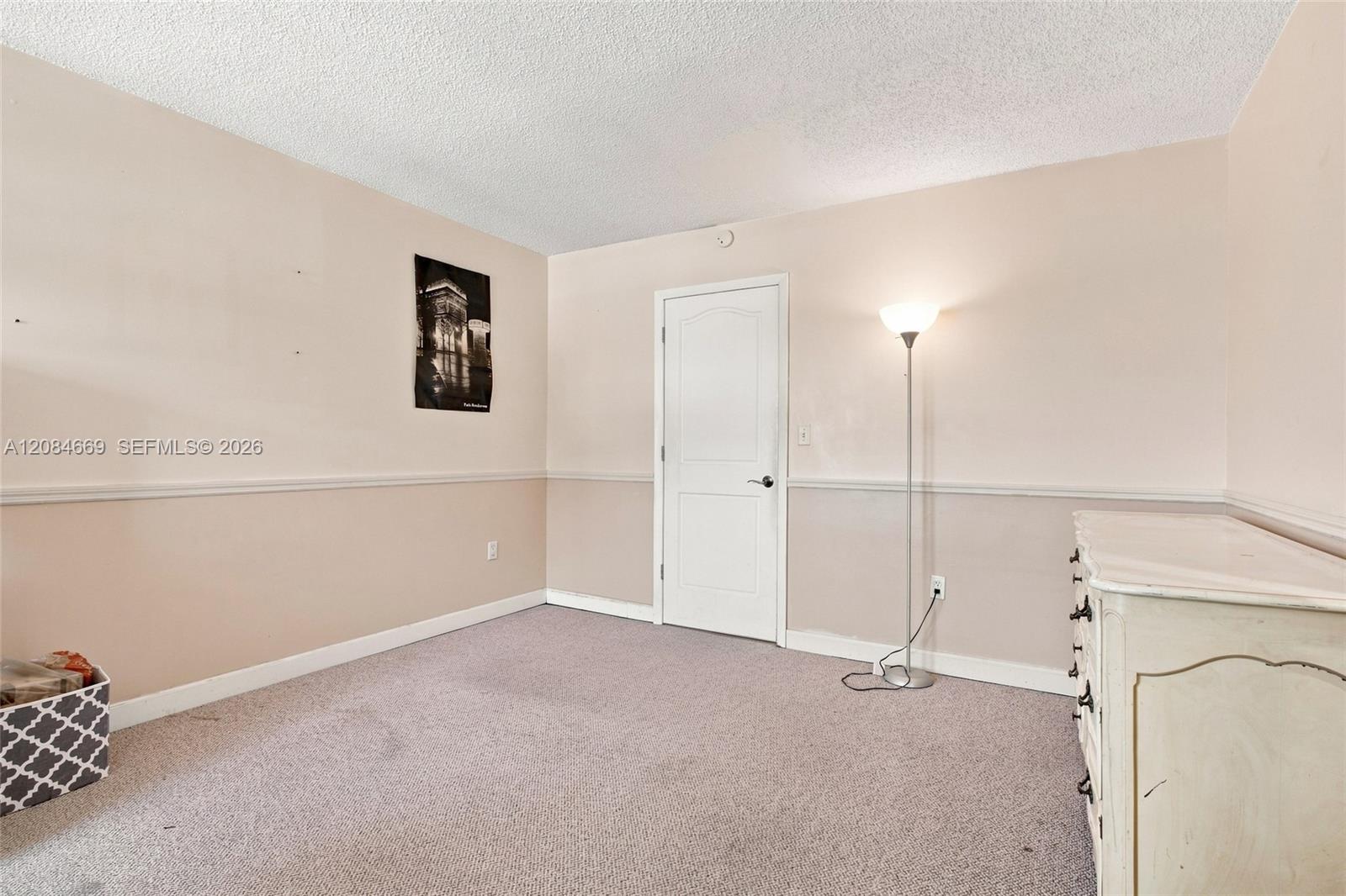 9905 NW 9th St Circle