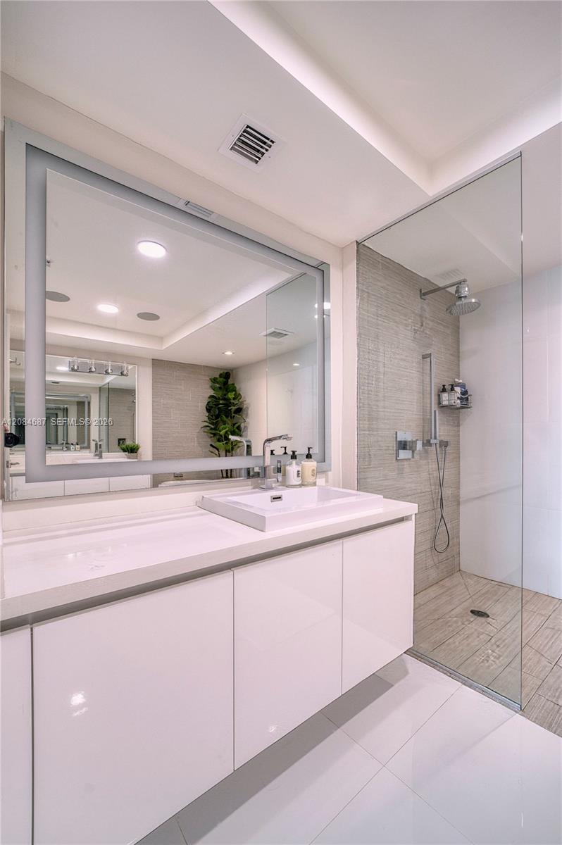 300 Sunny Isles Boulevard
