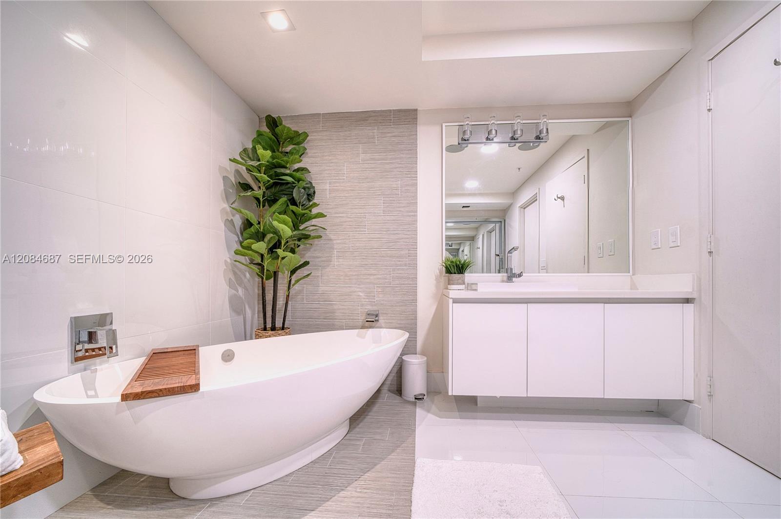 300 Sunny Isles Boulevard