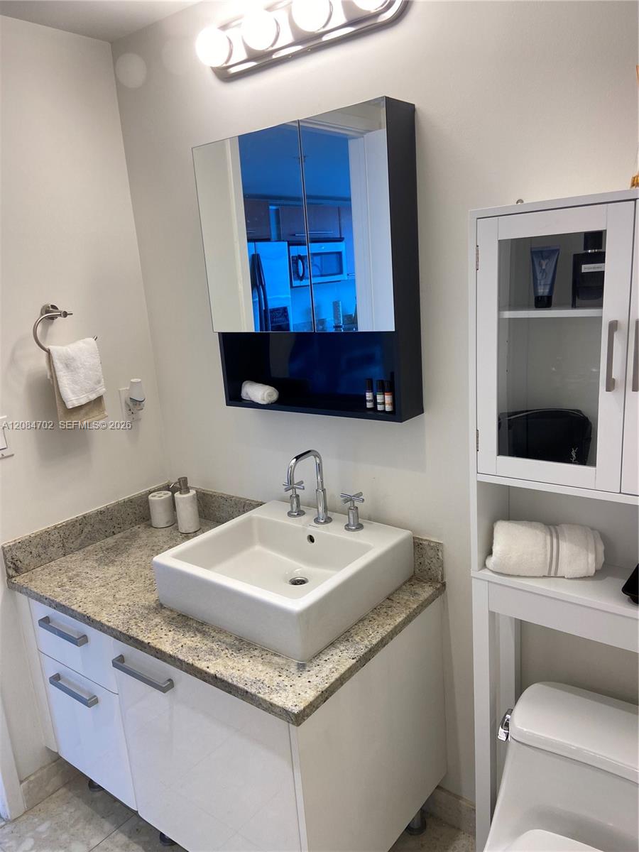 185 SW 7th Street