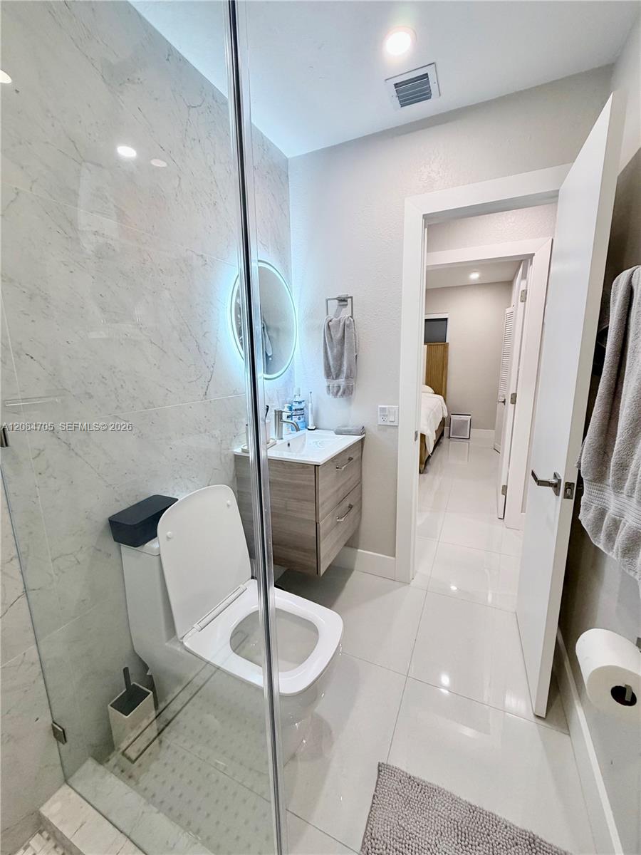 2221 NW 170th Street