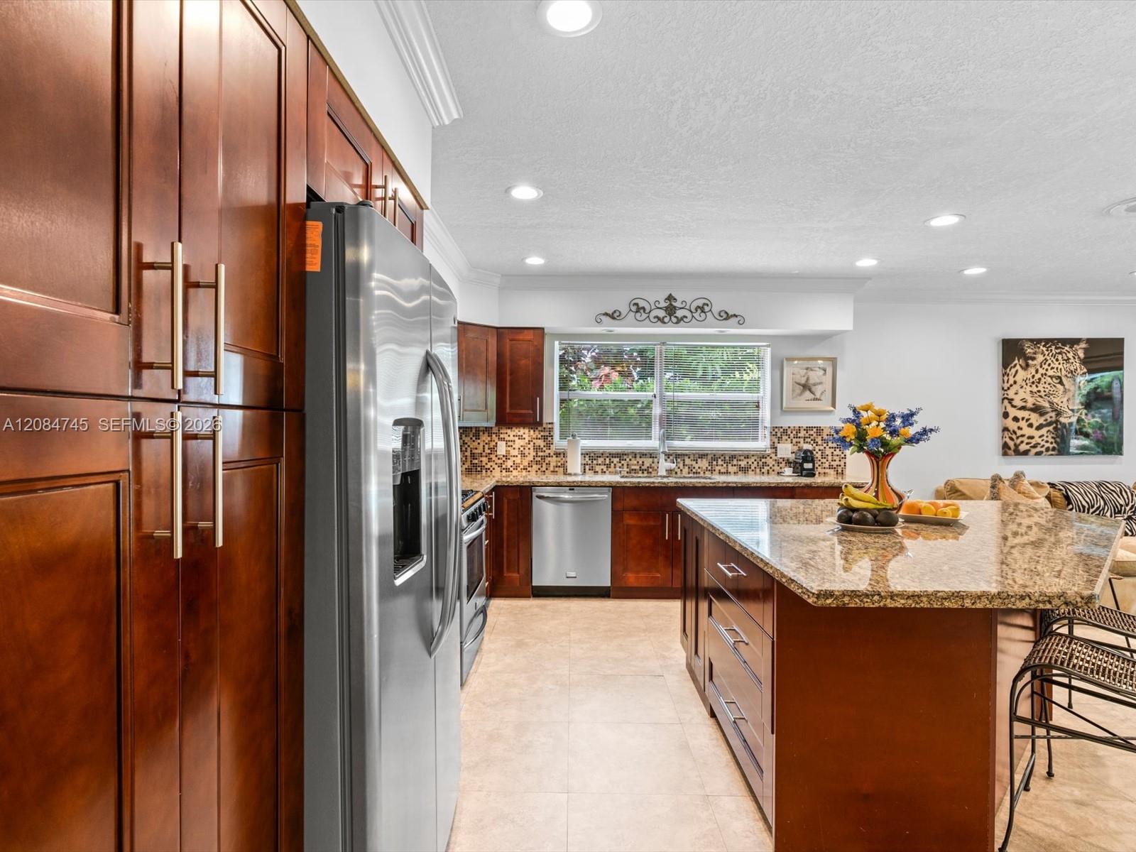 731 NW 4th Court