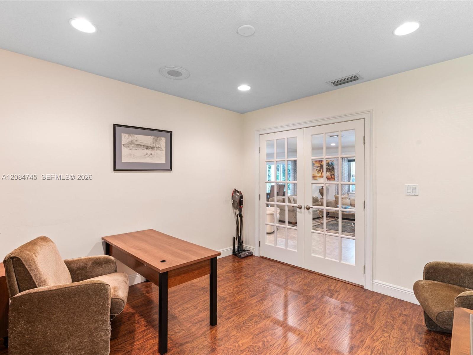 731 NW 4th Court