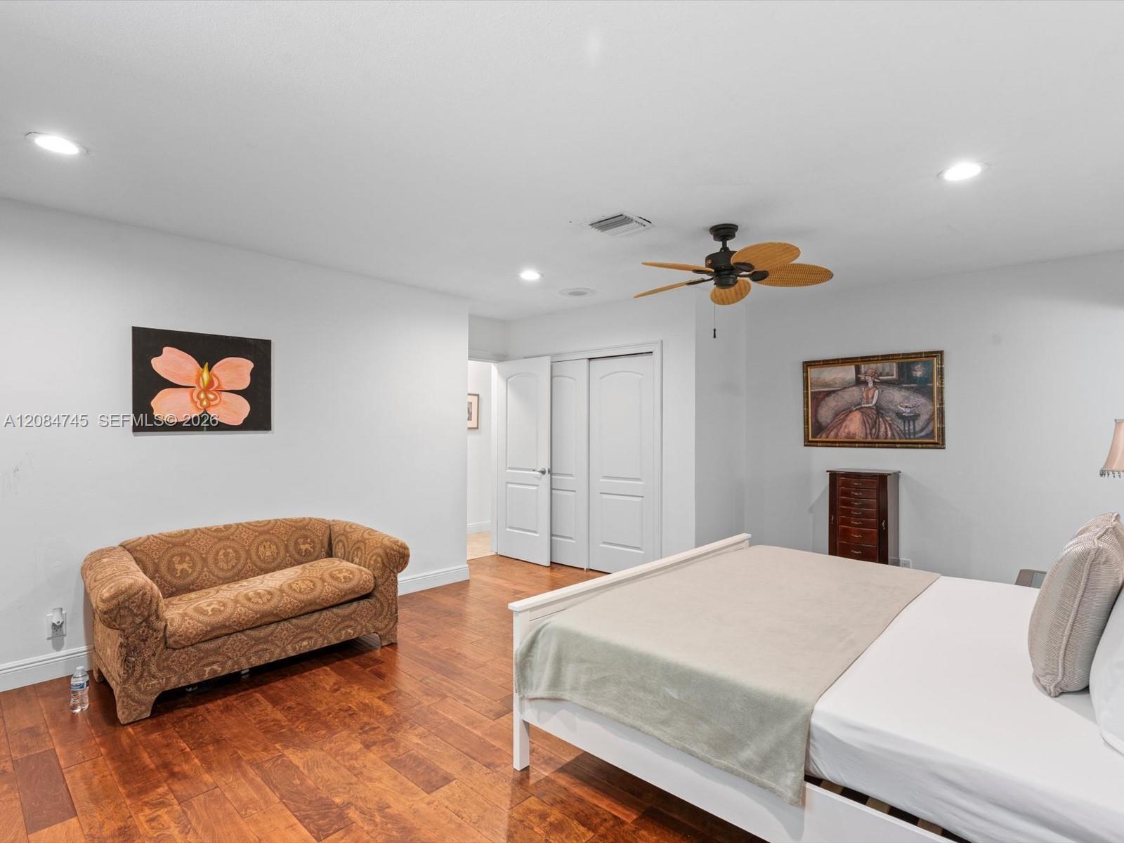731 NW 4th Court