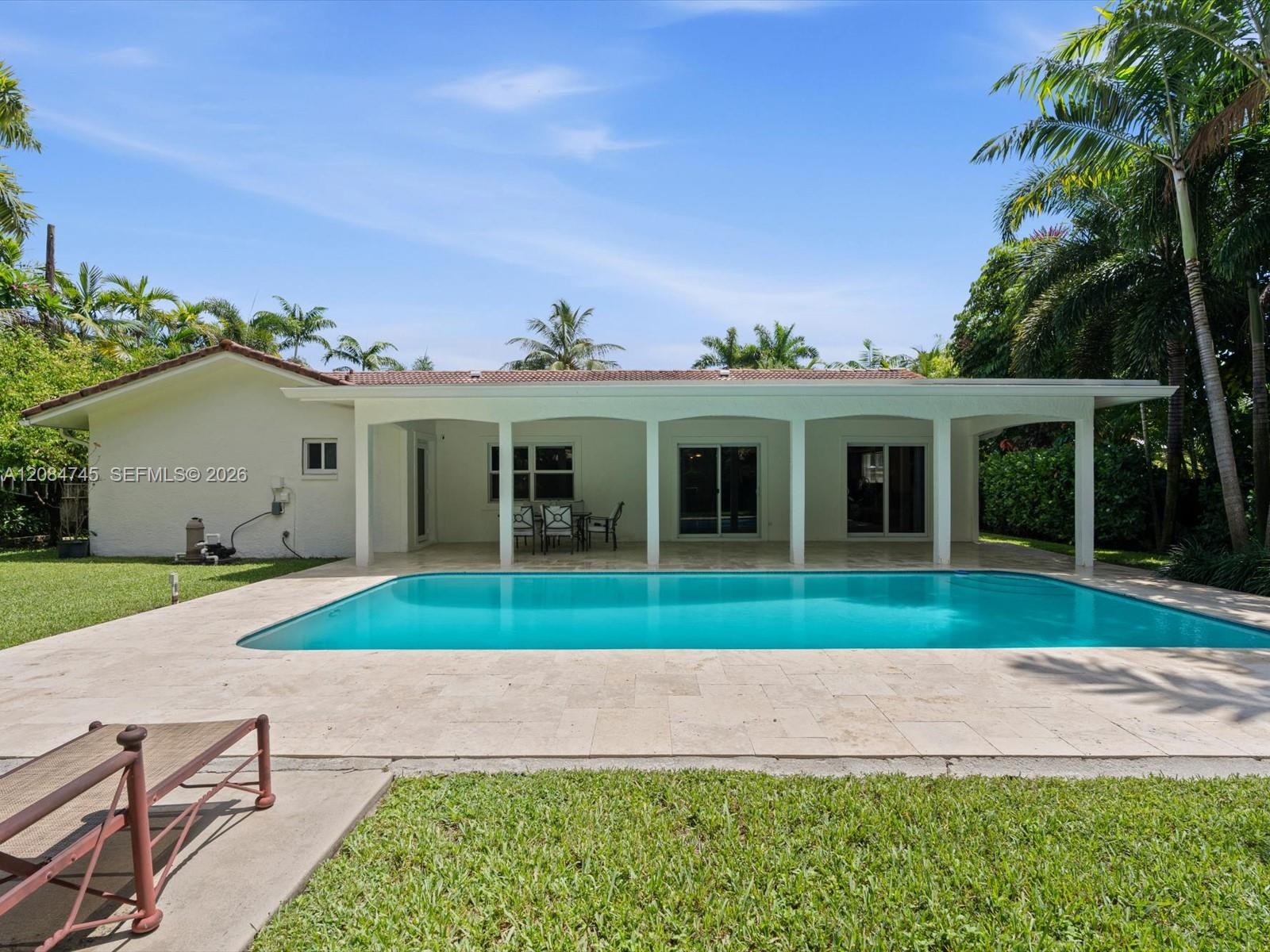 731 NW 4th Court