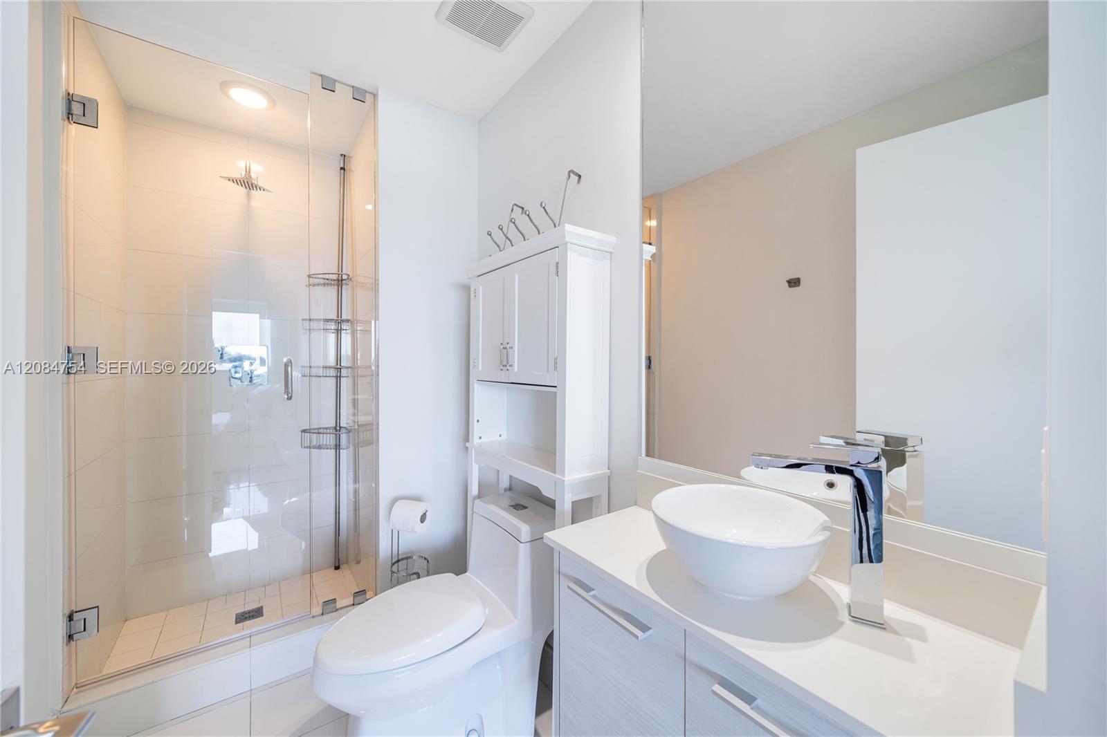 650 NE 32nd Street