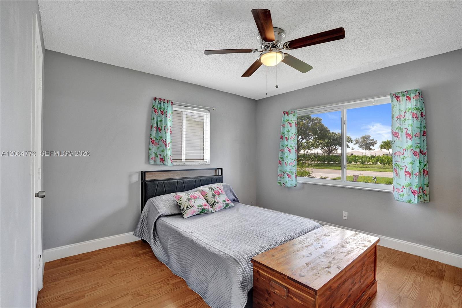 2083 SW 13th Avenue gallery image #36