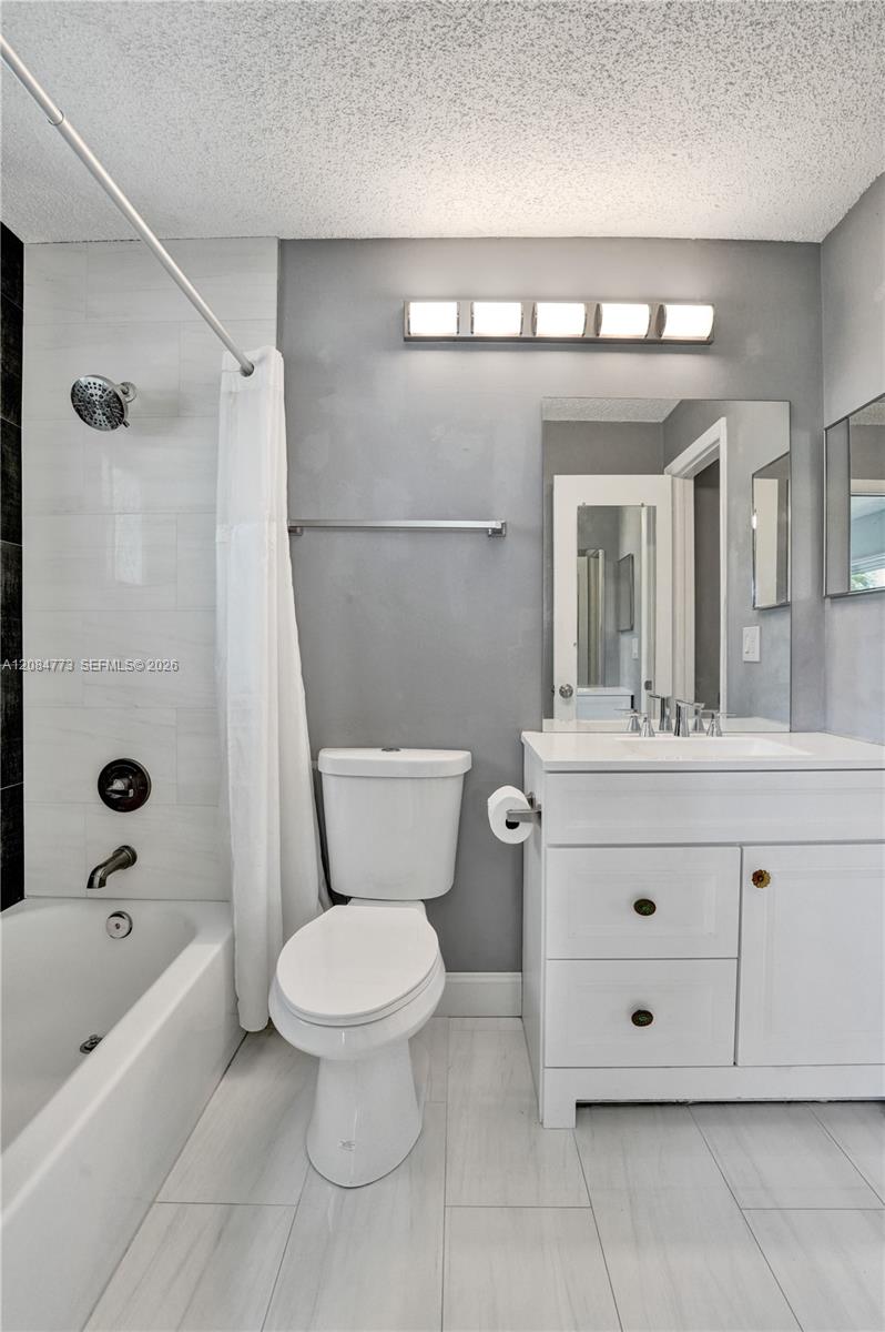 2083 SW 13th Avenue gallery image #41