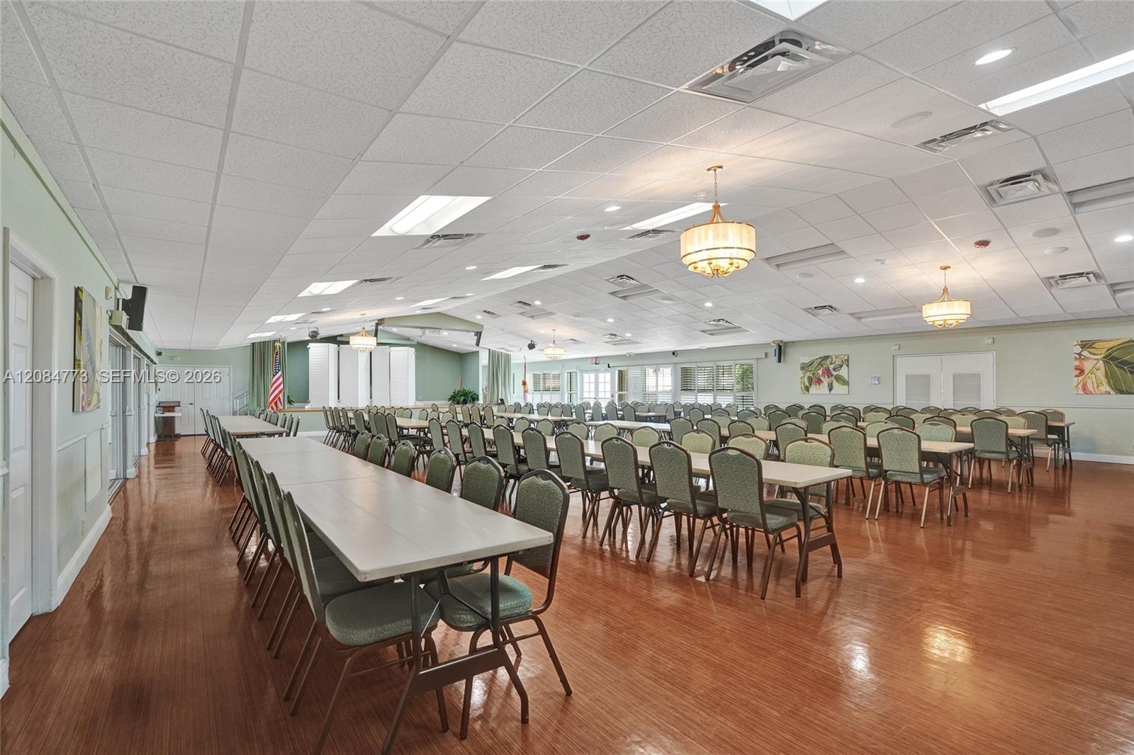 2083 SW 13th Avenue gallery image #58