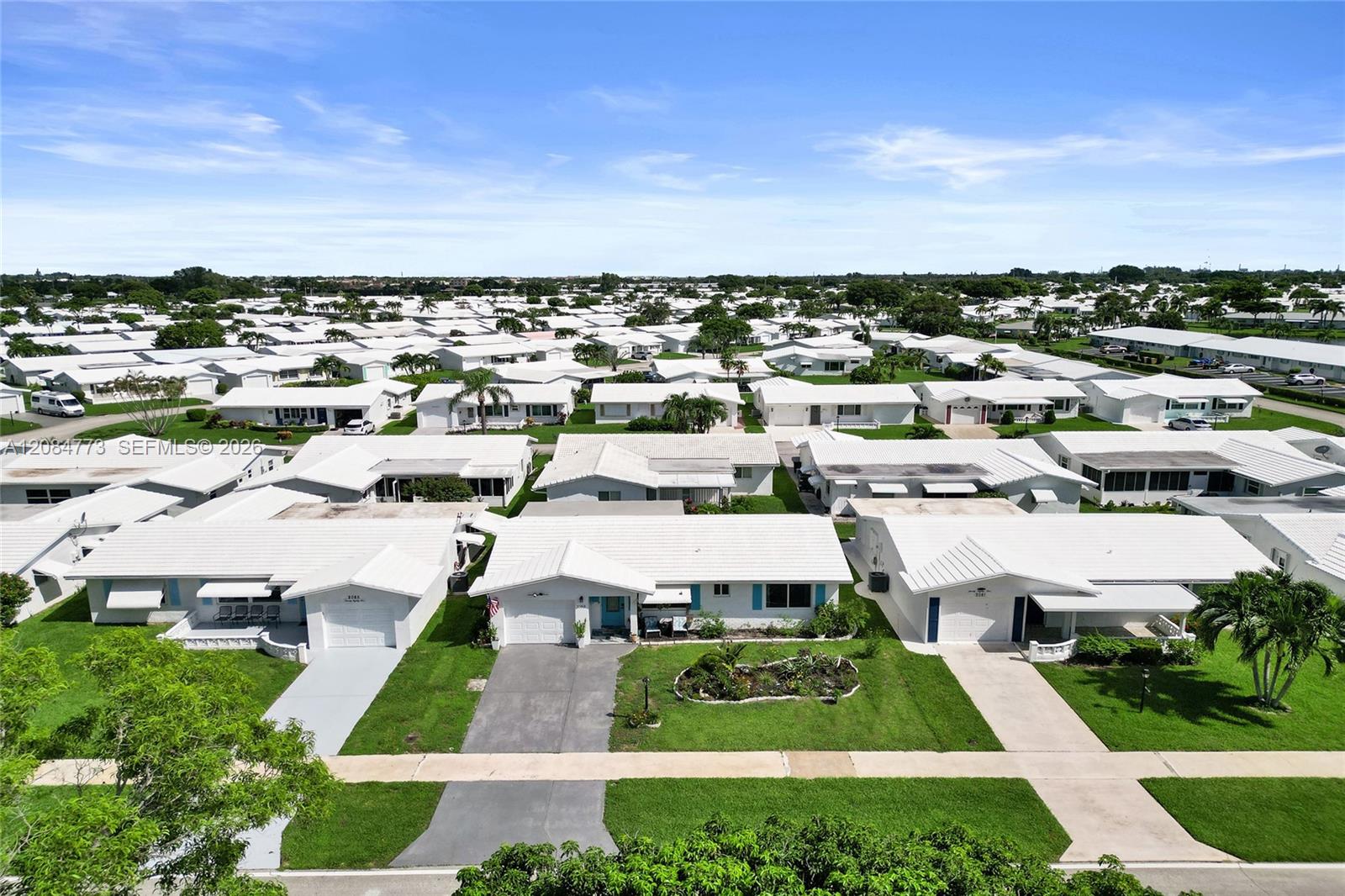 2083 SW 13th Avenue gallery image #75