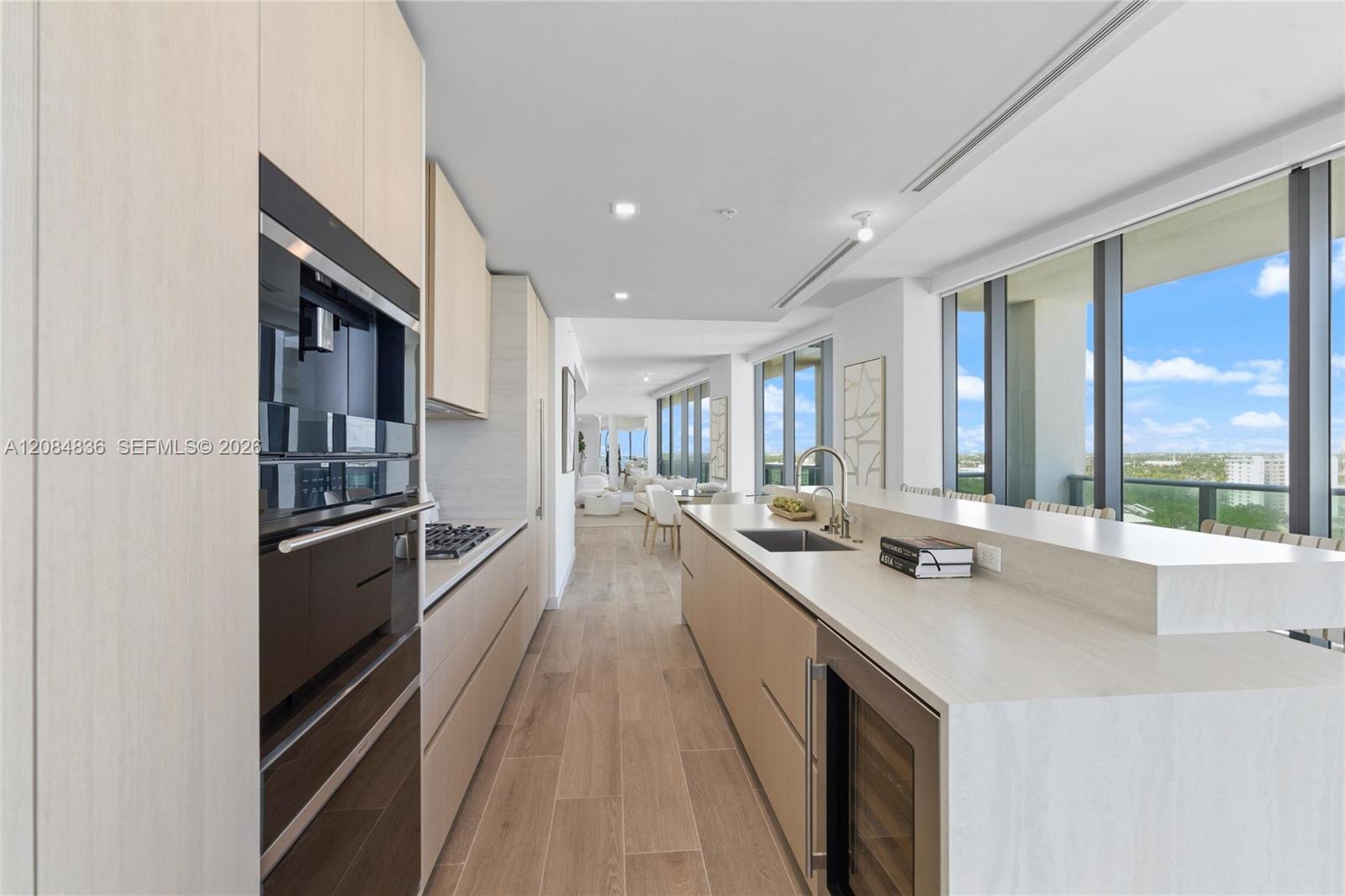 900 N Ocean Boulevard