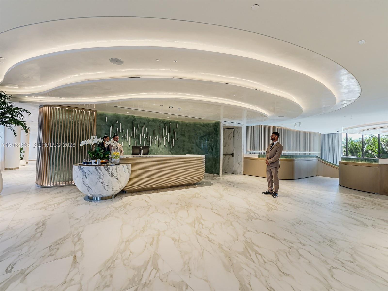 900 N Ocean Boulevard