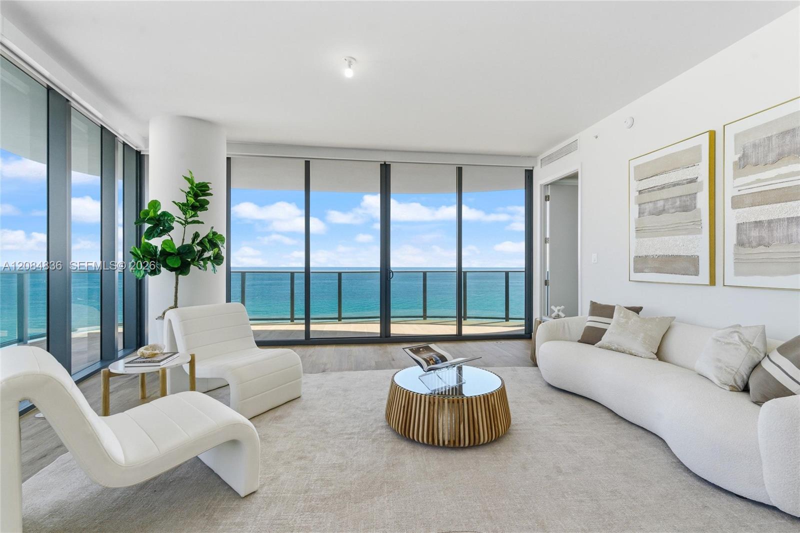 900 N Ocean Boulevard