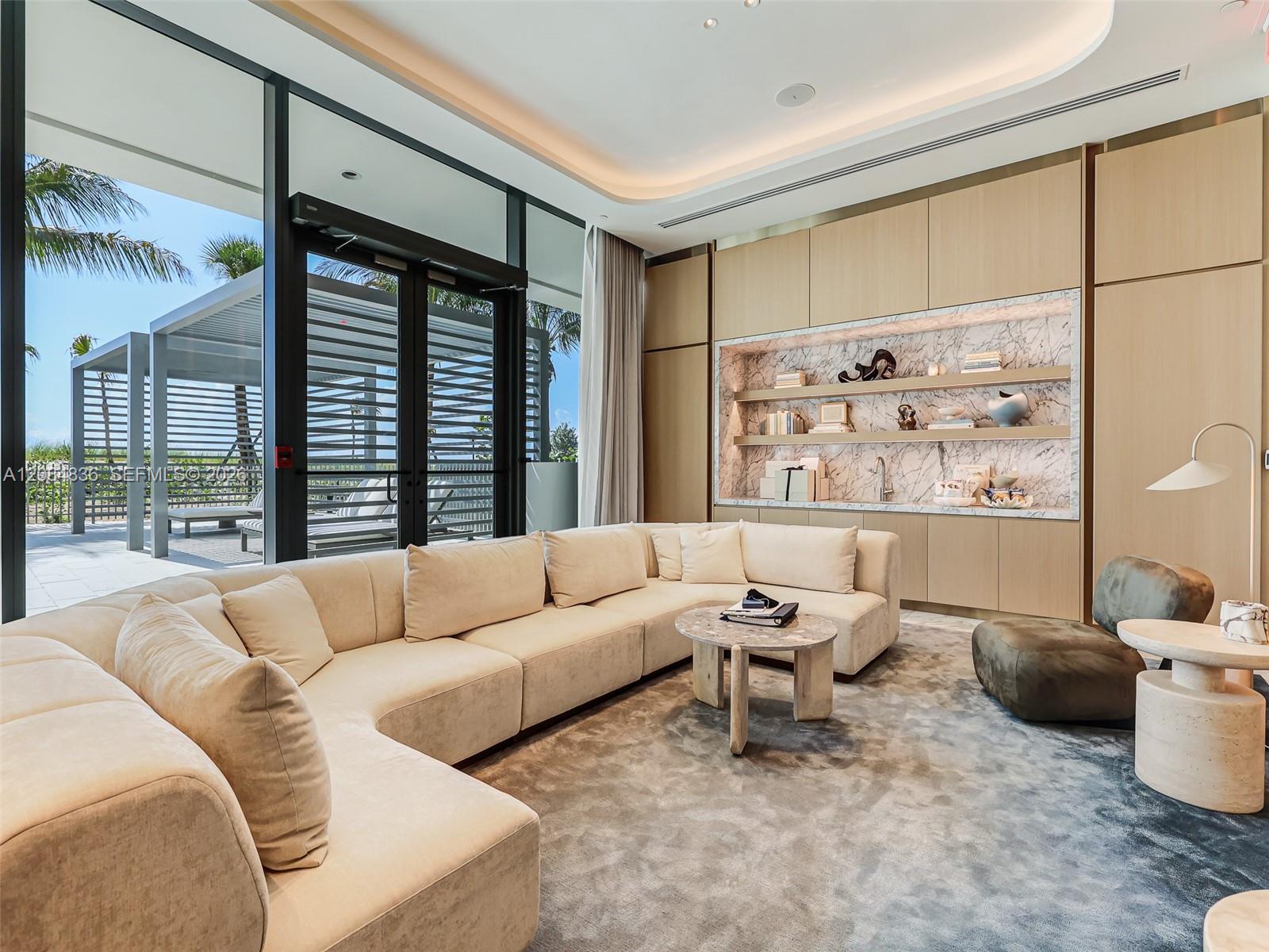 900 N Ocean Boulevard