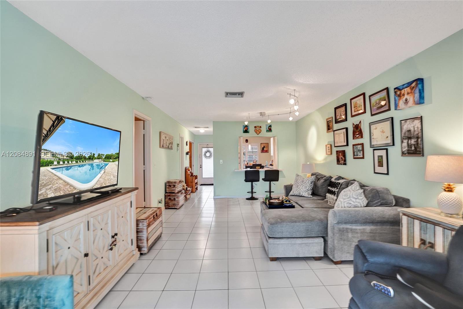 1580 NW 18th Avenue