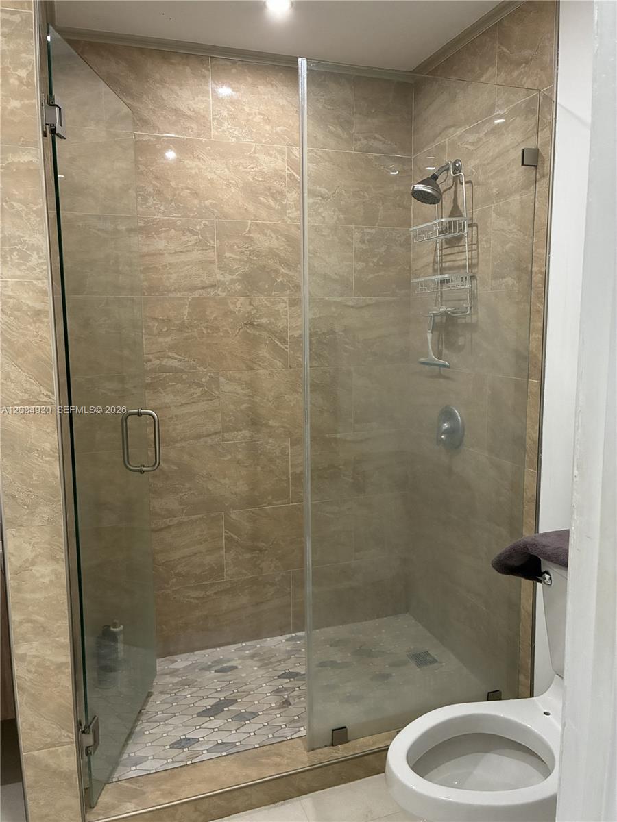 4435 NW 185th Street