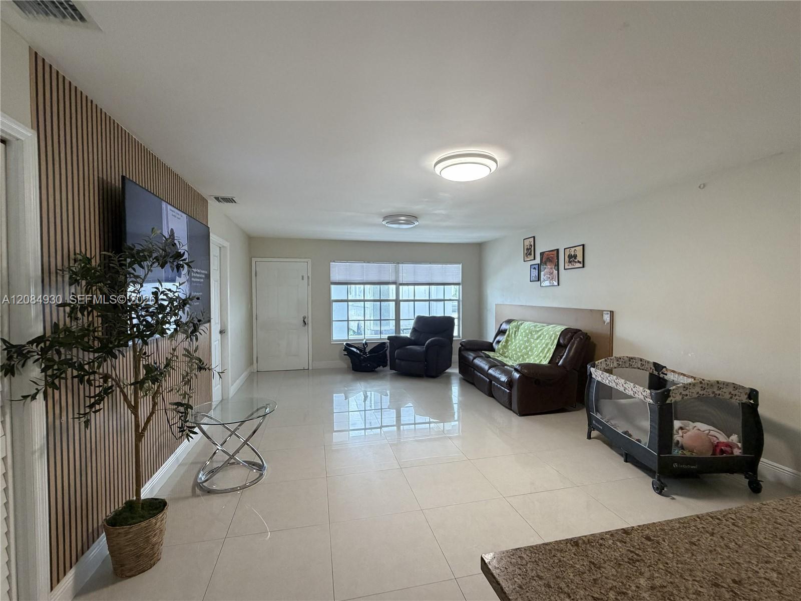 4435 NW 185th Street